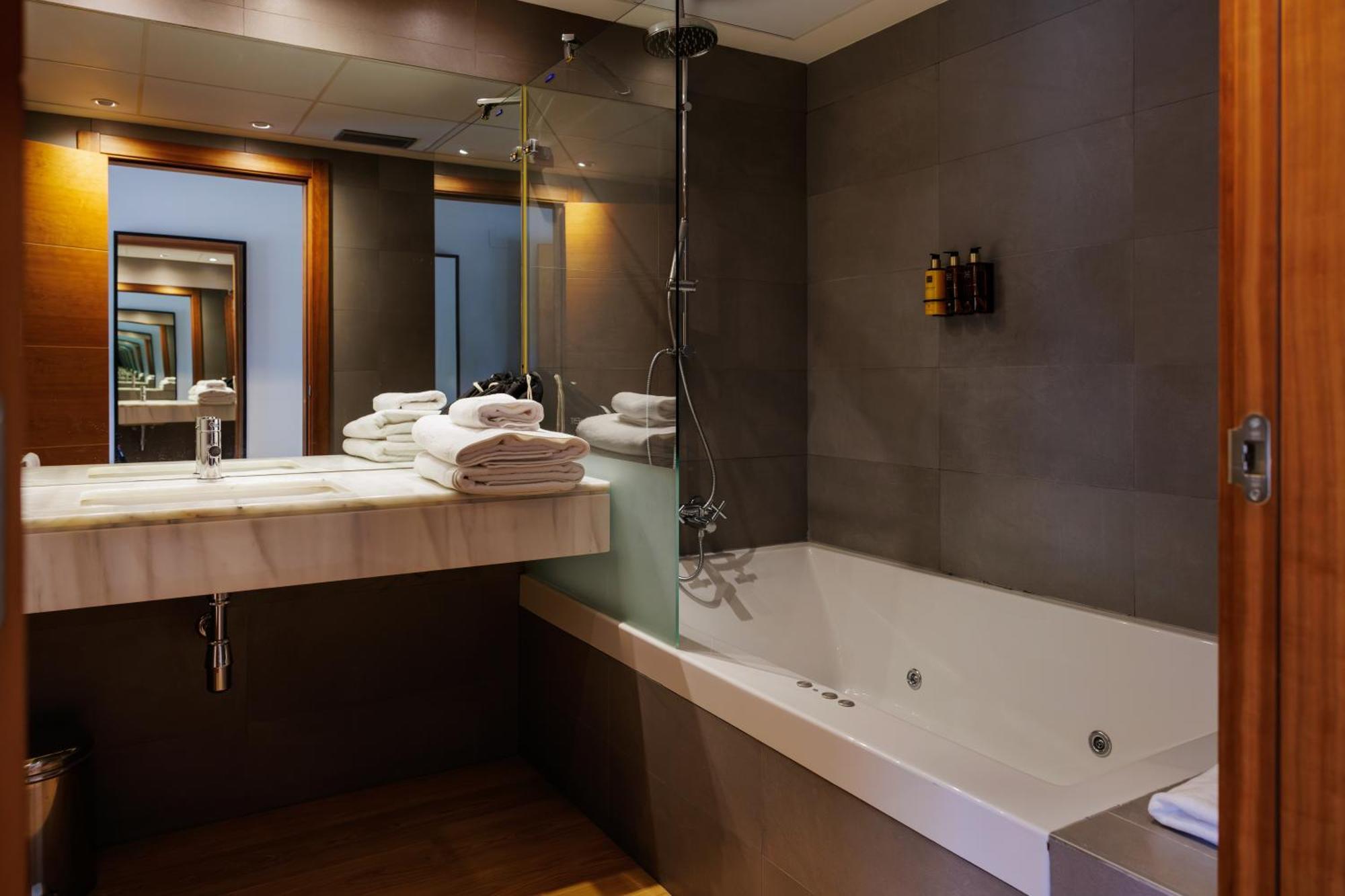 Hotel & Spa El Mirador De Ulzama Urritzola-Galain Eksteriør bilde